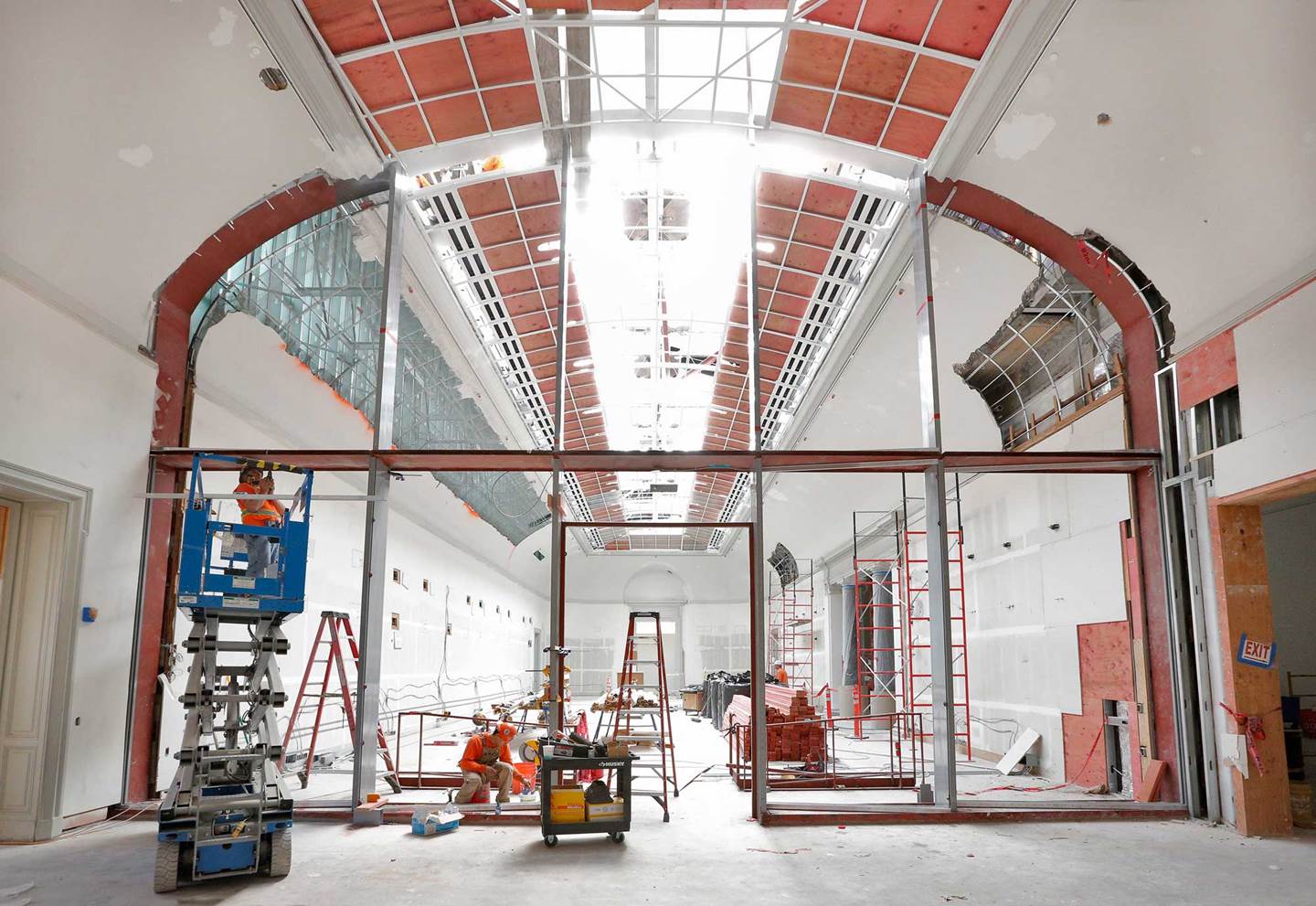 Interior of room with a large floor to ceiling entrance way frame